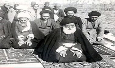 نماز جماعت با امامت آیت‌الله بروجردی